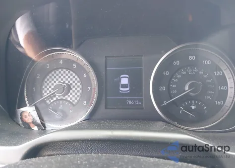 2020 Hyundai Elantra Sel z USA, uszkodzony, nr VIN 5NPD84LF3LH624075